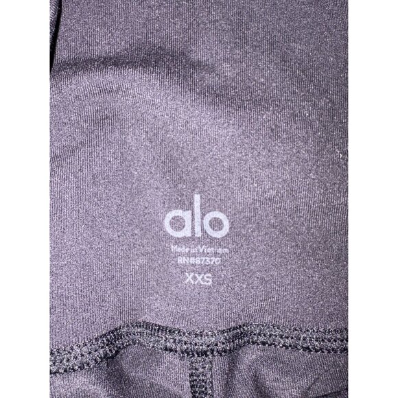 ALO Yoga Airbrush High-Waist 7/8 Bootcut Leggings in Black - Picture 6 of 6